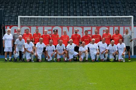 Photo from the album OHLeuven with the Red Flamingos 2025